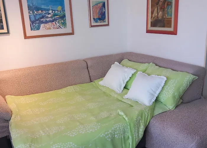 Harmony - Pleasant And Comfortable Place With A Balcony And A Secured Garage Appartement *