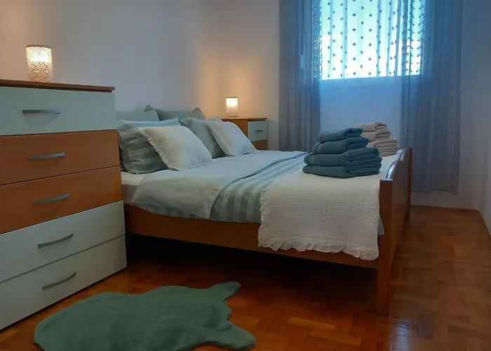 Harmony - Pleasant And Comfortable Place With A Balcony And A Secured Garage Appartement