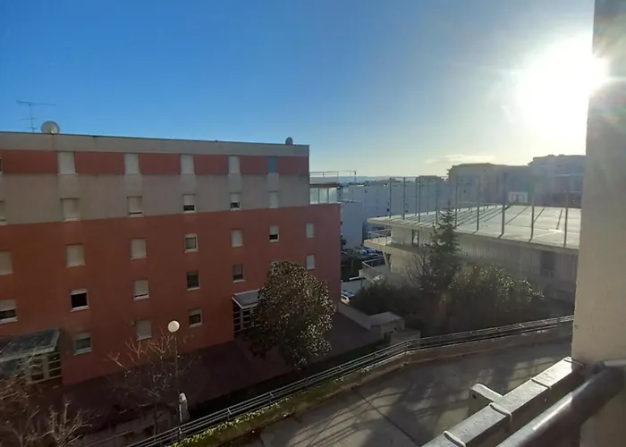 Harmony - Pleasant And Comfortable Place With A Balcony And A Secured Garage Appartement Split