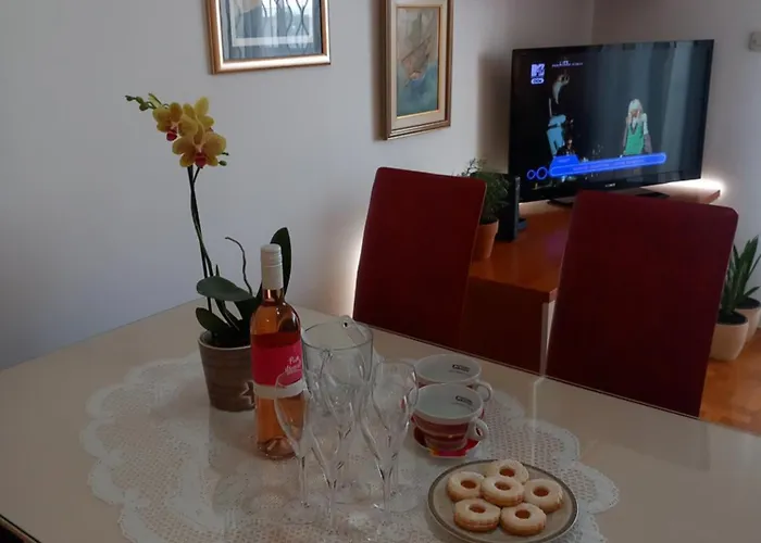 Appartement Harmony - Pleasant And Comfortable Place With A Balcony And A Secured Garage