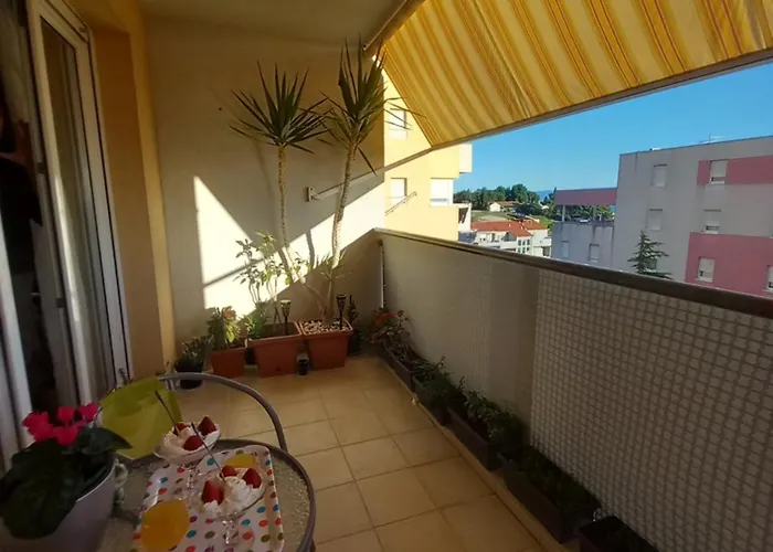 Appartement Harmony - Pleasant And Comfortable Place With A Balcony And A Secured Garage