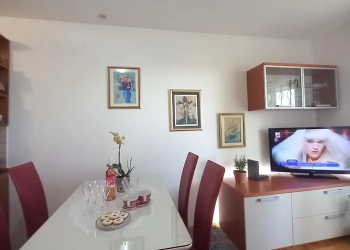 Appartement Harmony - Pleasant And Comfortable Place With A Balcony And A Secured Garage