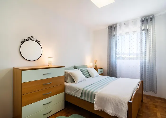 Harmony - Pleasant And Comfortable Place With A Balcony And A Secured Garage Appartement