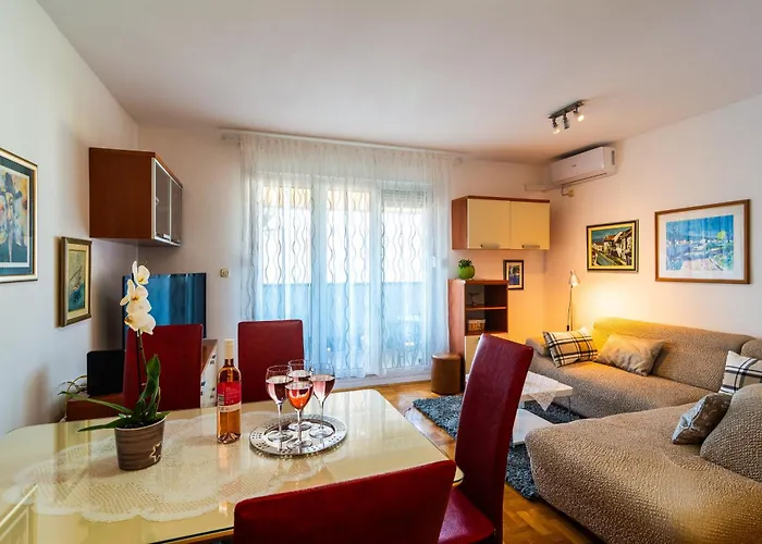 Harmony - Pleasant And Comfortable Place With A Balcony And A Secured Garage