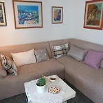 Lägenhet Harmony - Pleasant And Comfortable Place With A Balcony And A Secured Garage Split