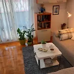 Harmony - Balcony And Free Secure Garage