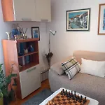Lägenhet Harmony - Pleasant And Comfortable Place With A Balcony And A Secured Garage