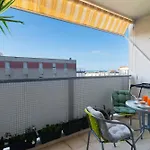Harmony - Balcony And Free Secure Garage Apartman