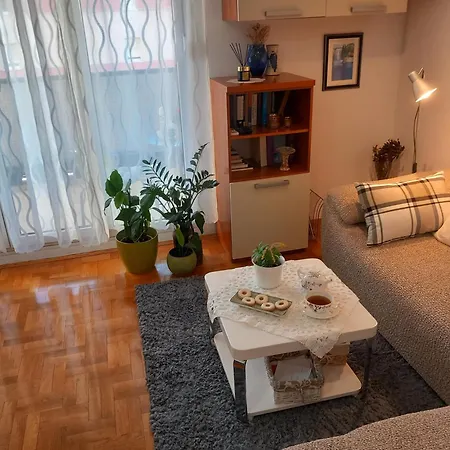 Harmony - Balcony And Free Secure Garage