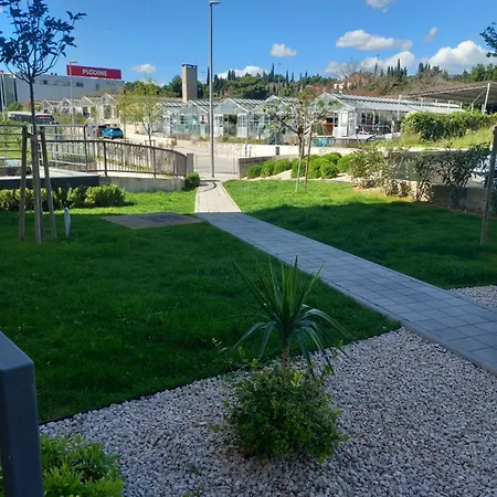Harmony - Pleasant And Comfortable Place With A Balcony And A Secured Garage Appartement *