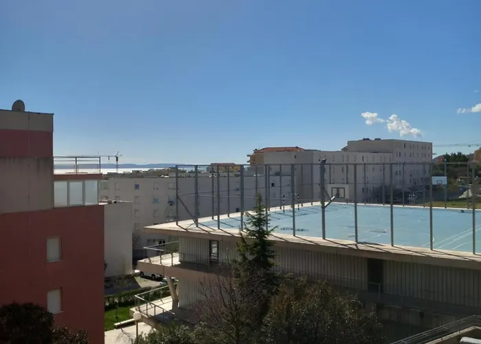 Harmony - Pleasant And Comfortable Place With A Balcony And A Secured Garage * Split