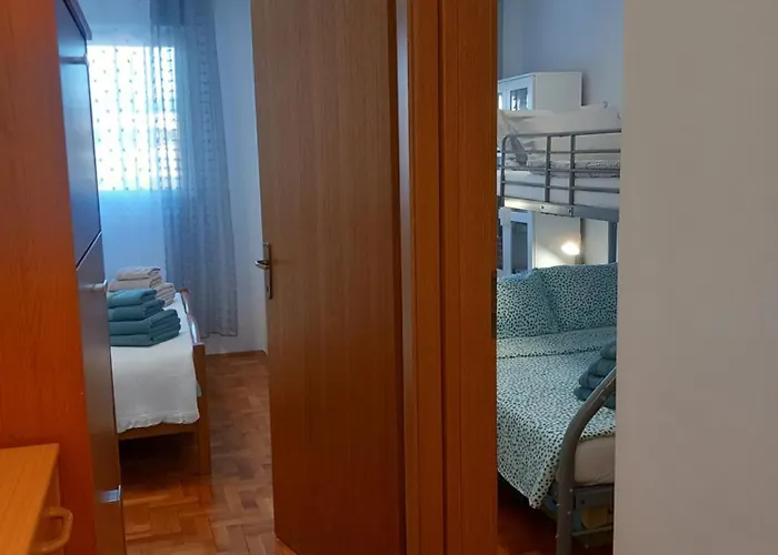 Harmony - Pleasant And Comfortable Place With A Balcony And A Secured Garage * Split