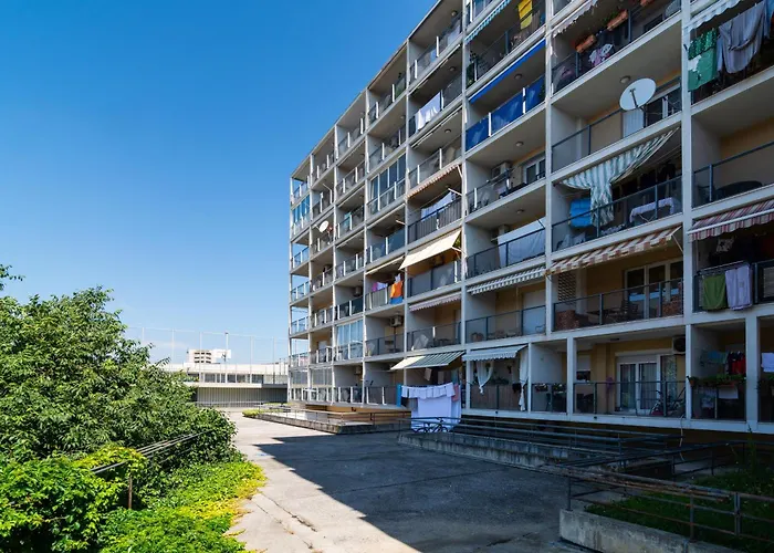Harmony - Pleasant And Comfortable Place With A Balcony And A Secured Garage Apartman *