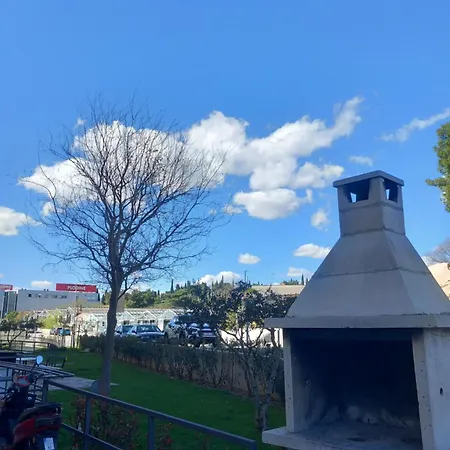 Apartmán Harmony - Pleasant And Comfortable Place With A Balcony And A Secured Garage Split