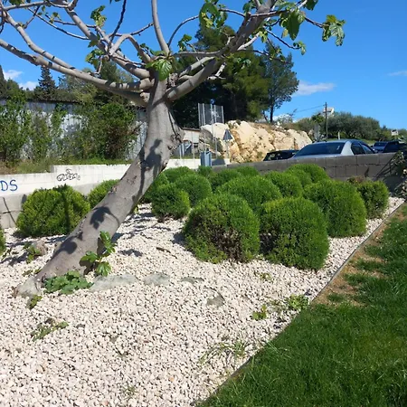 Harmony - Pleasant And Comfortable Place With A Balcony And A Secured Garage * Split